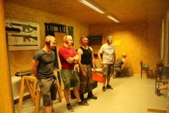 025 Schaulustige